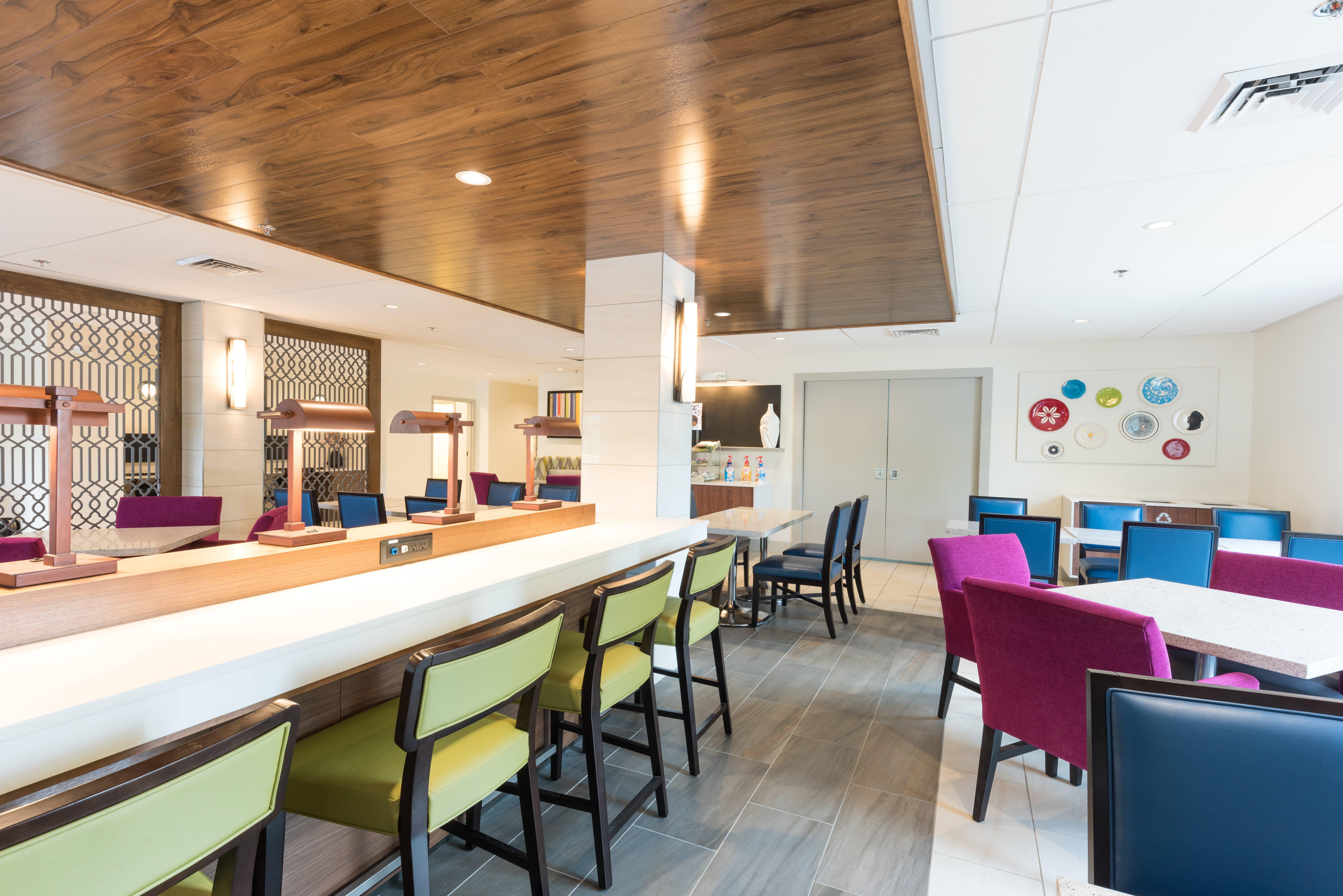 Holiday Inn Express Charleston Us Highway 17 & I-526 By Ihg Екстериор снимка