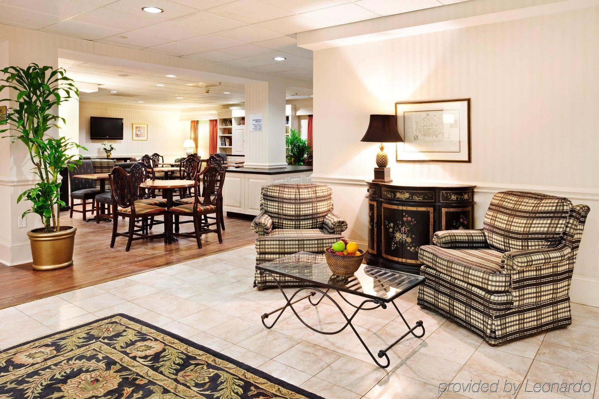 Holiday Inn Express Charleston Us Highway 17 & I-526 By Ihg Екстериор снимка