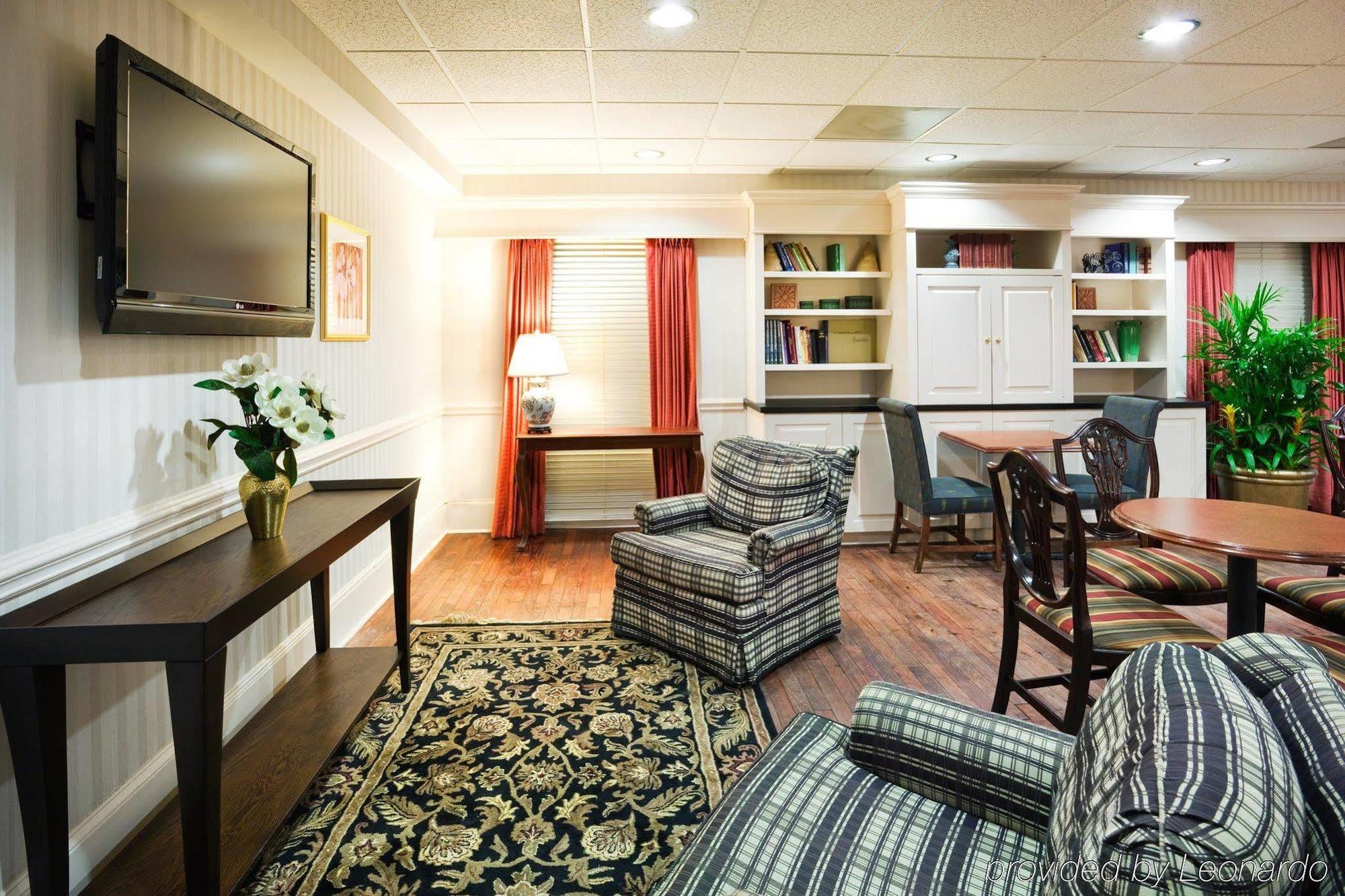 Holiday Inn Express Charleston Us Highway 17 & I-526 By Ihg Екстериор снимка
